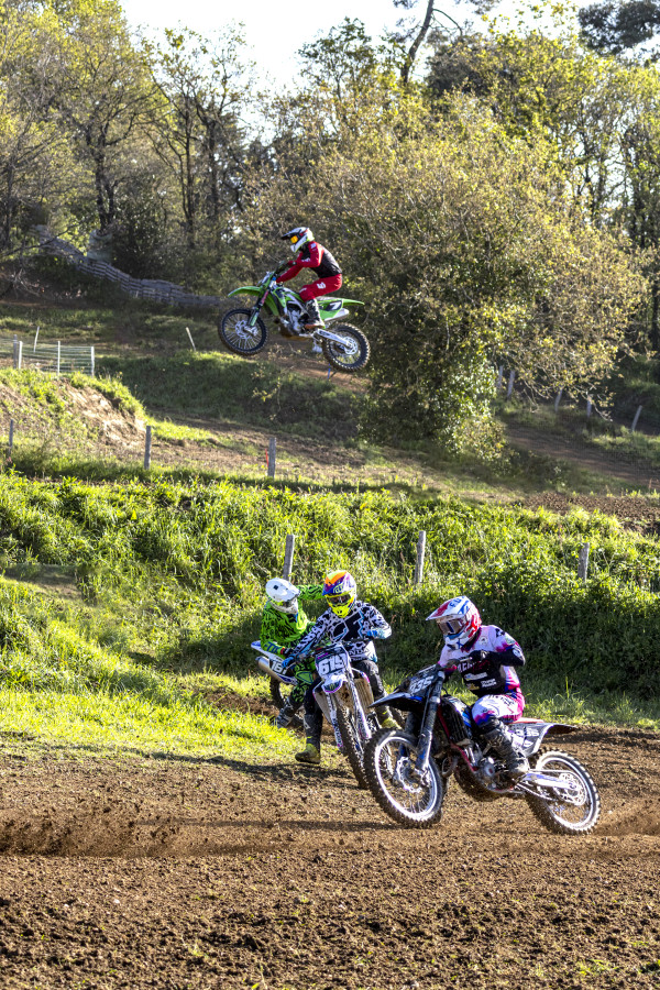 Compétition moto cross-Chantal Massacrier