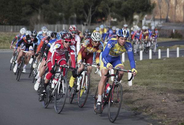 Peloton-Jean-Pierre Chamuzeau