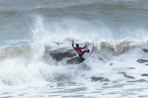 Surf à la Sausaie 2-Sylvie Rabillet